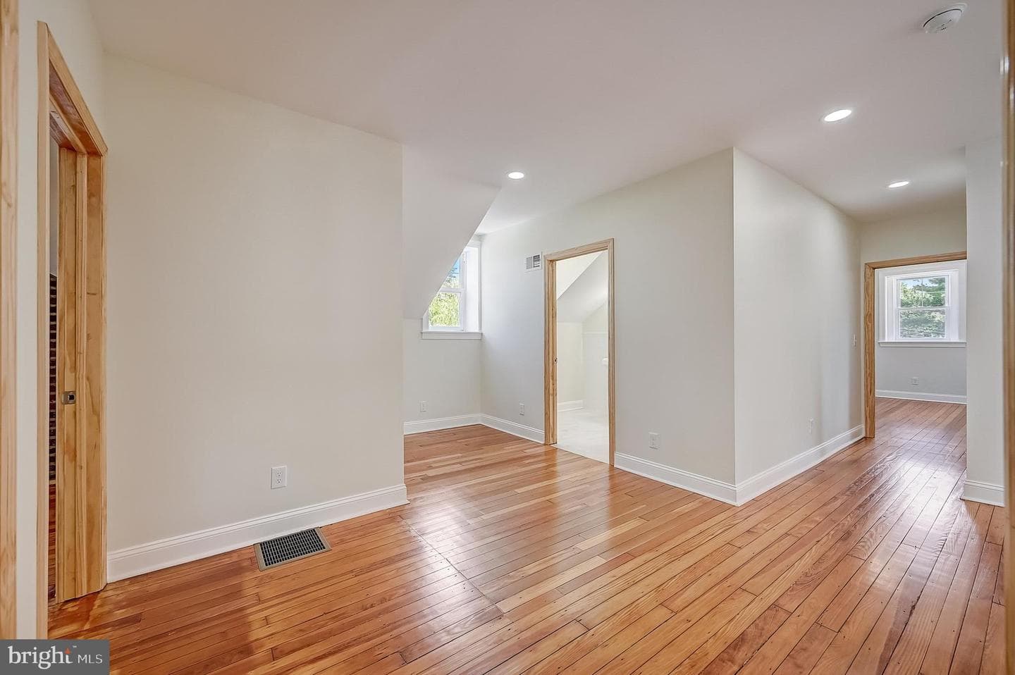 29 Pelham Road photo 70
