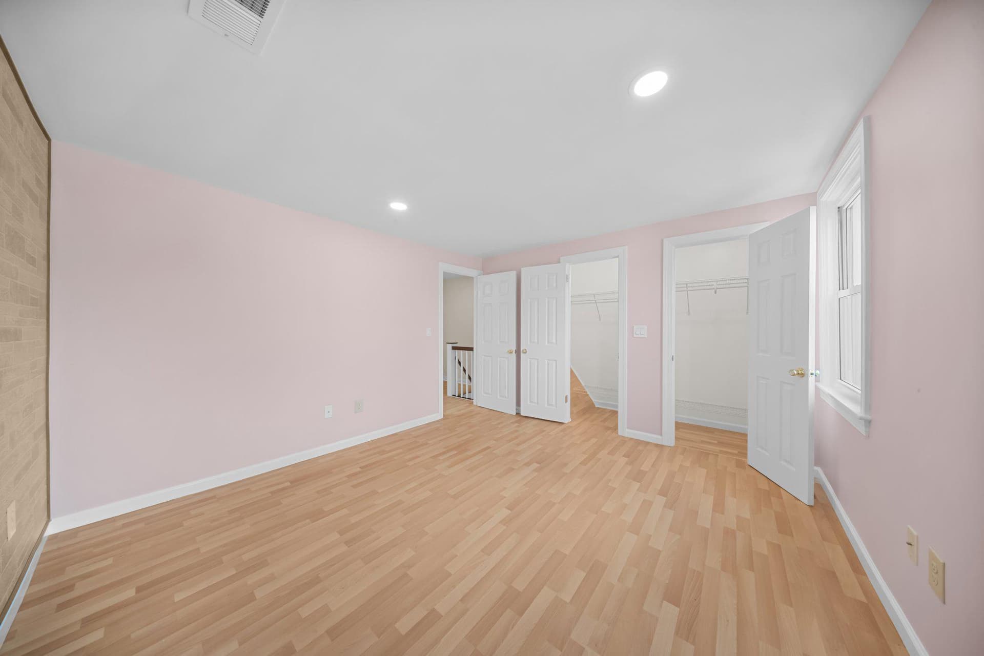 7019 Rutland Street photo 16