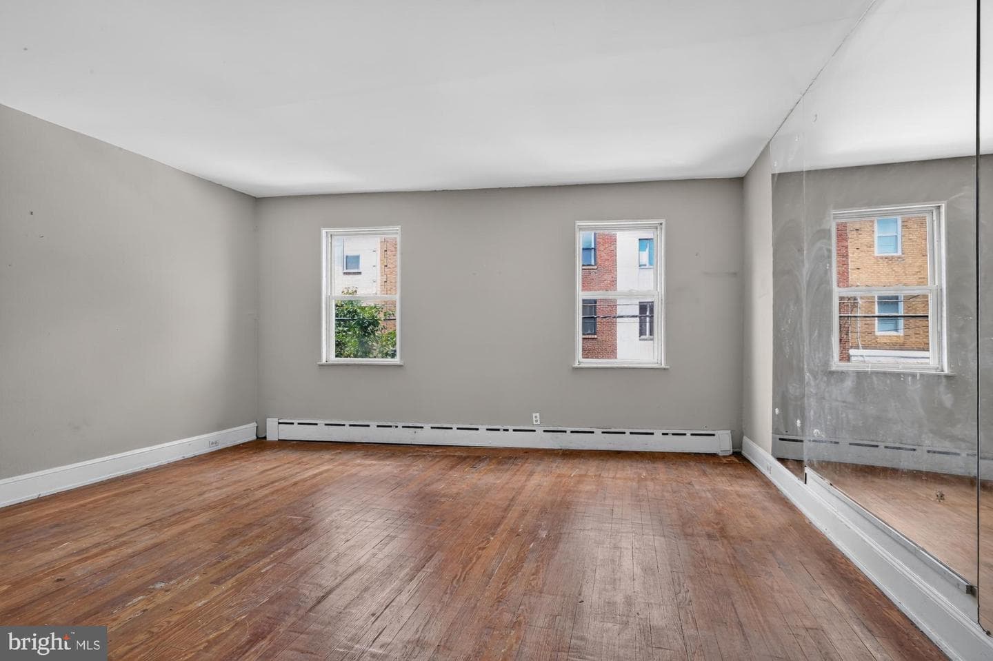 1147 S 10th Street photo 21