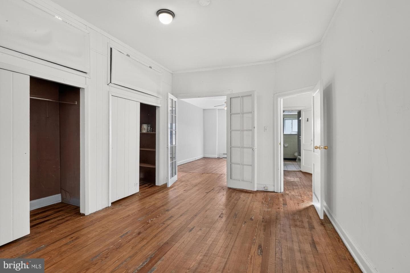 1147 S 10th Street photo 30