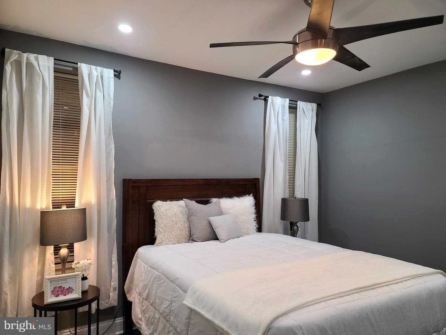 3040 W Berks Street photo 18
