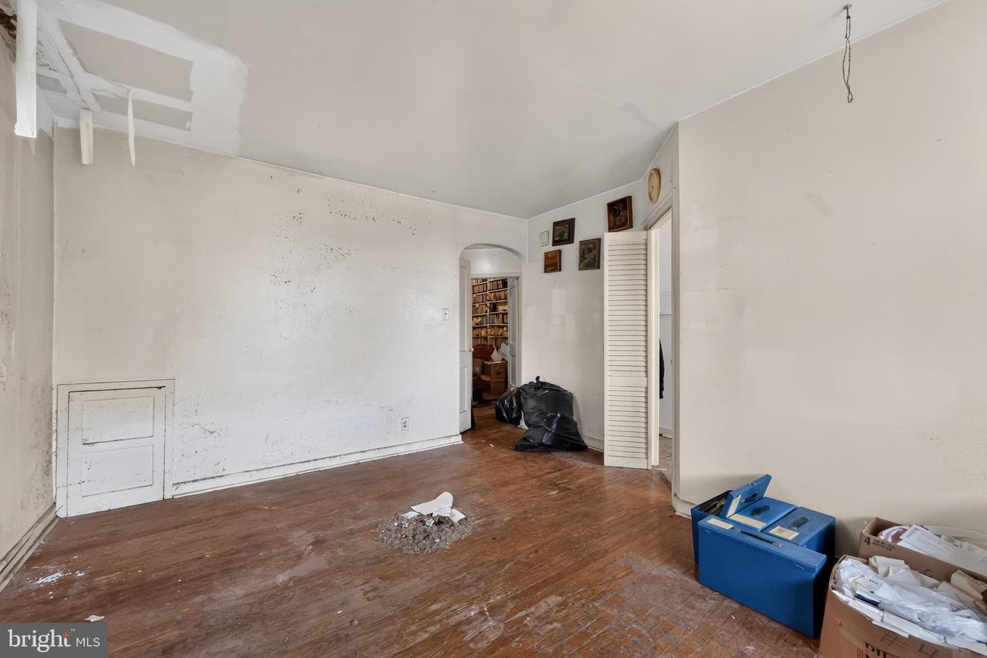 1613 Elaine Street photo 5