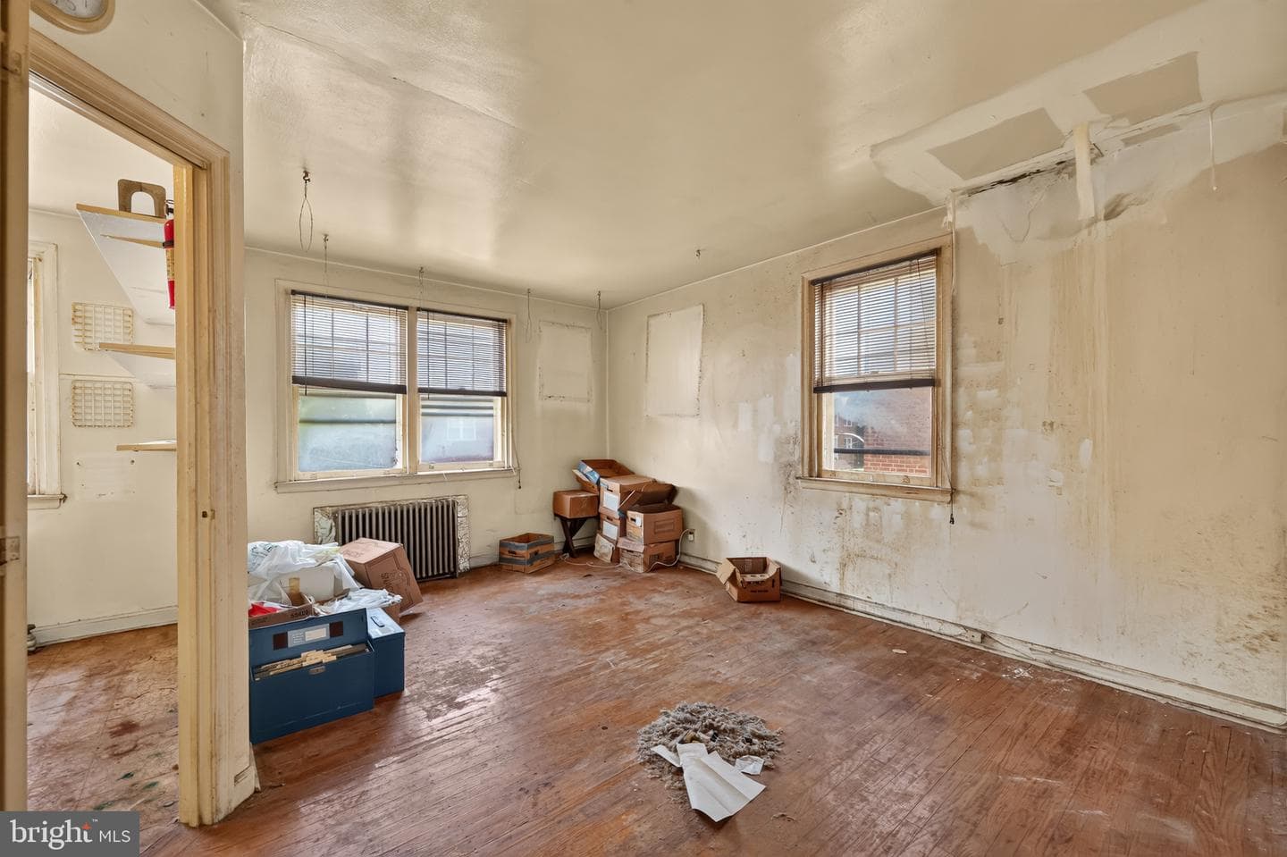 1613 Elaine Street photo 9