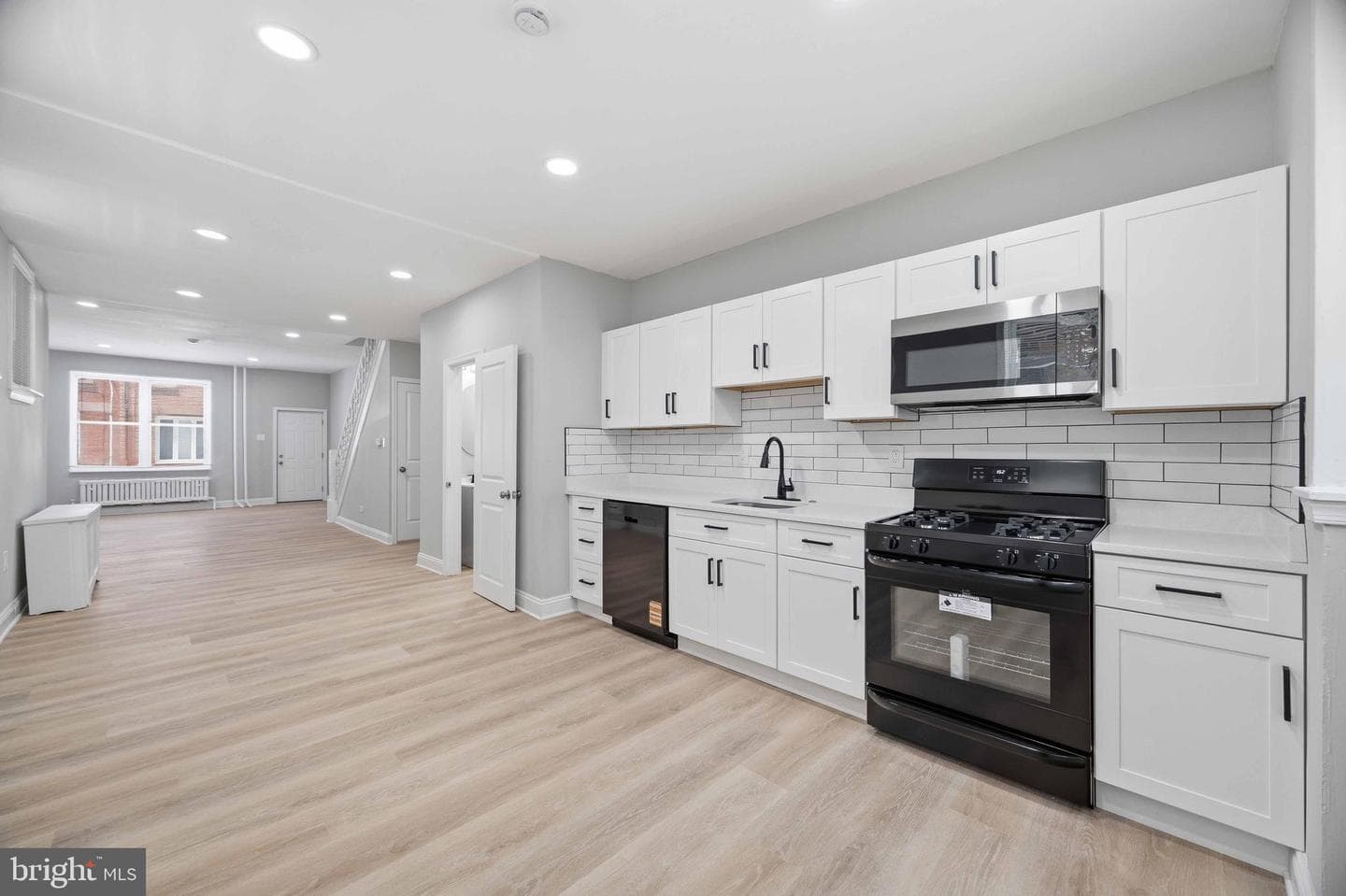 2139 S 15th Street photo 13