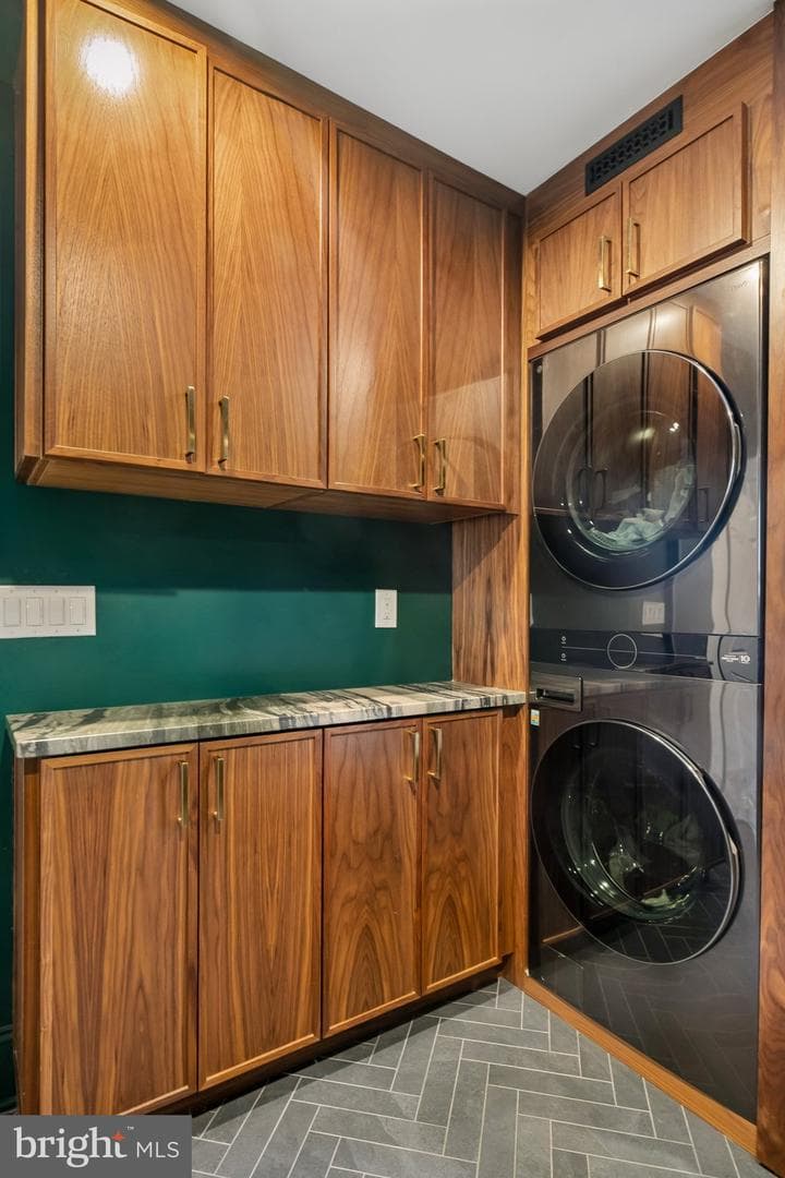 2021 Bainbridge Street photo 20
