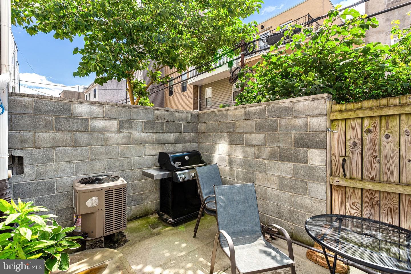 1322 S Chadwick Street photo 10