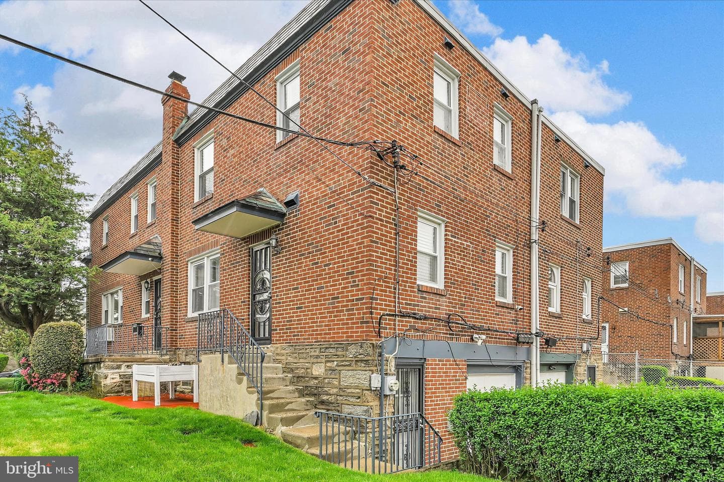1235 E Barringer Street photo 30