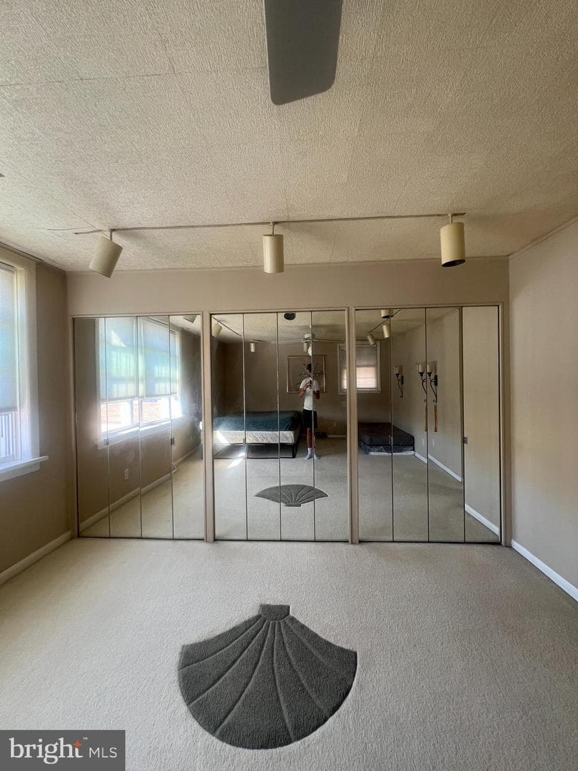 1026 Chandler Street photo 17