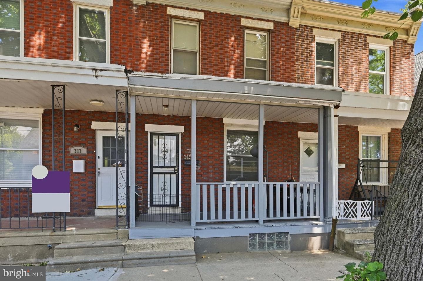315 W Clarkson Avenue photo 16