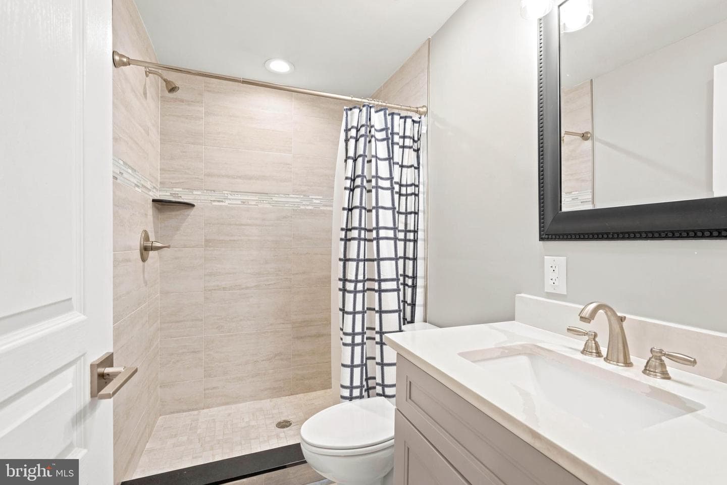 1241 N 19th Street photo 33