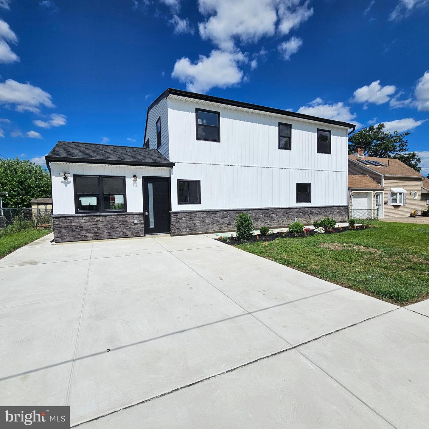 9215 Andover Road