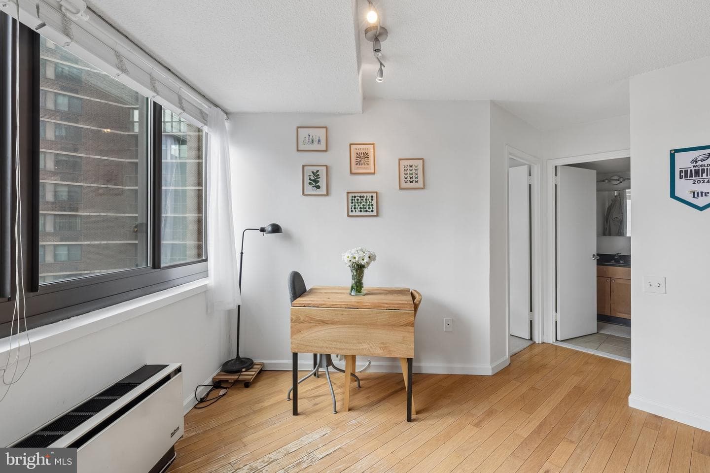 1420 Locust Street #17b photo 3