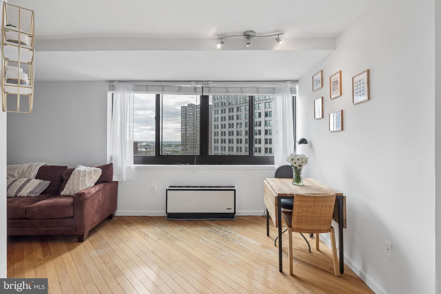 1420 Locust Street #17b photo 4