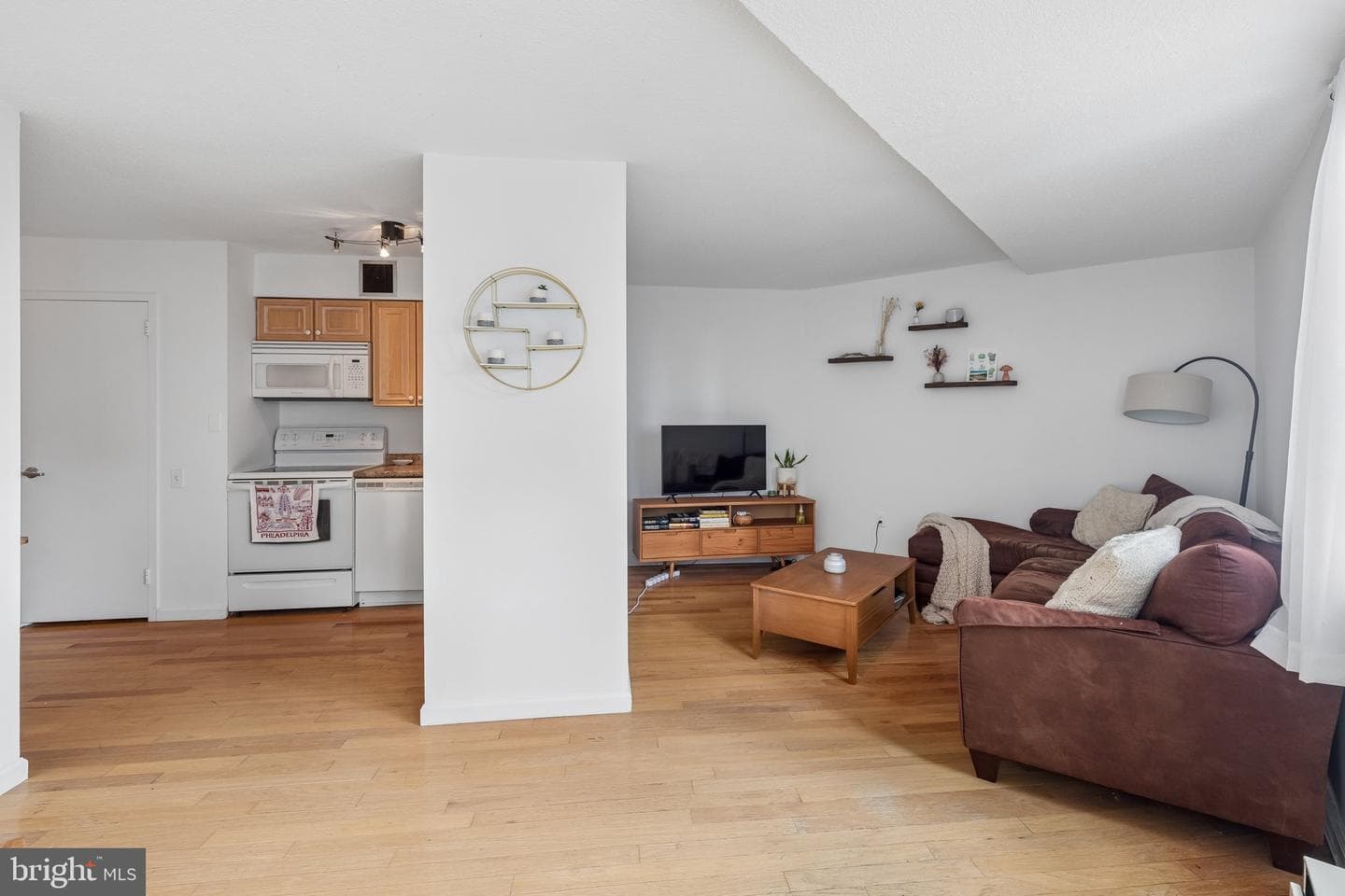 1420 Locust Street #17b photo 5