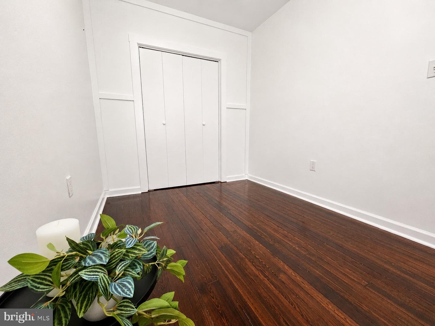 4651 Tacony photo 25