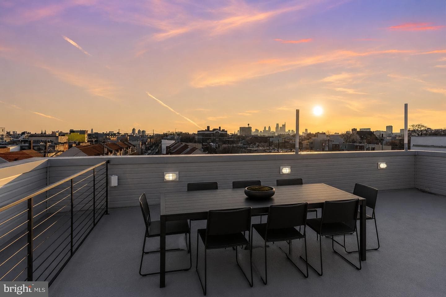2406 N Howard Street photo 23