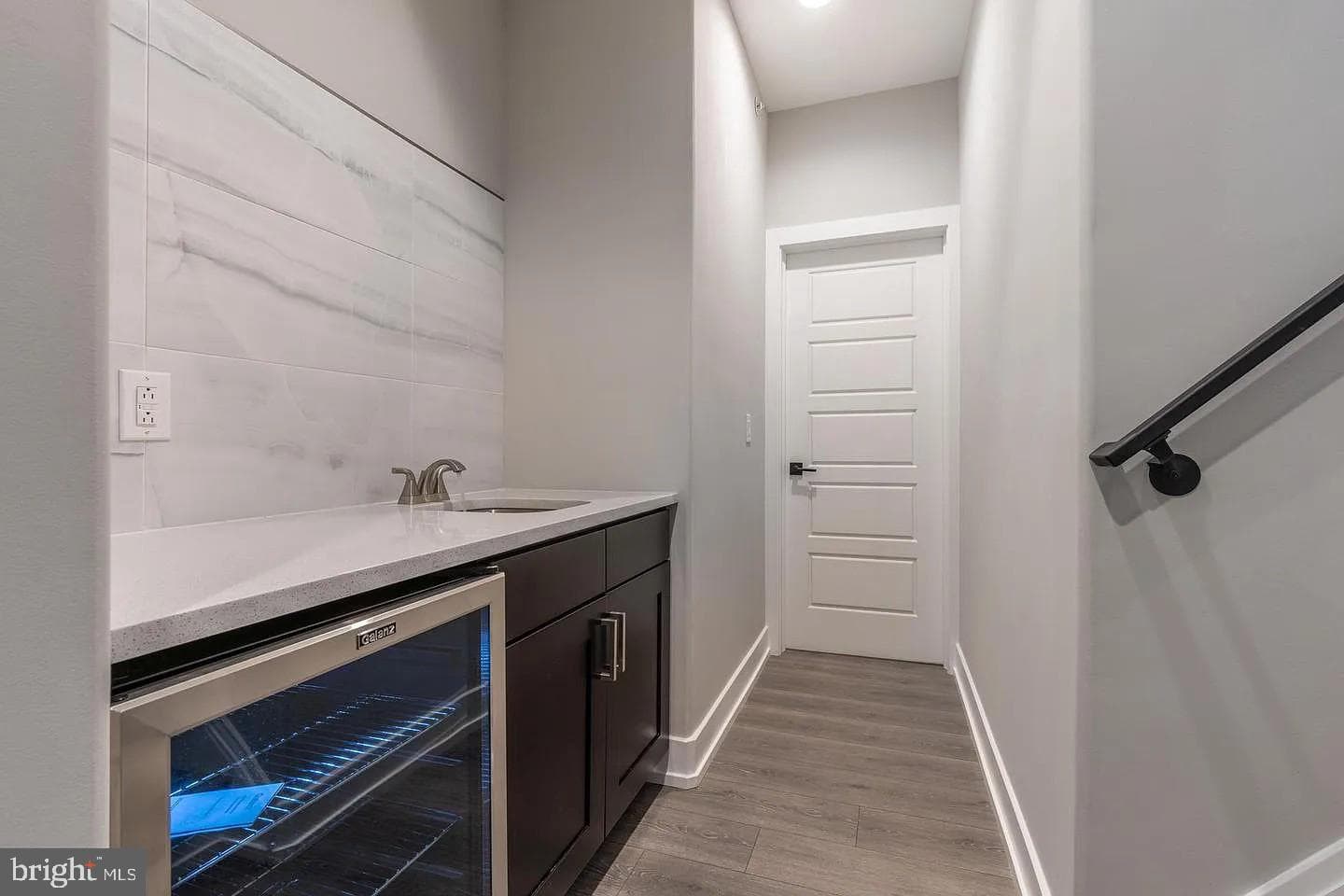 2406 N Howard Street photo 8