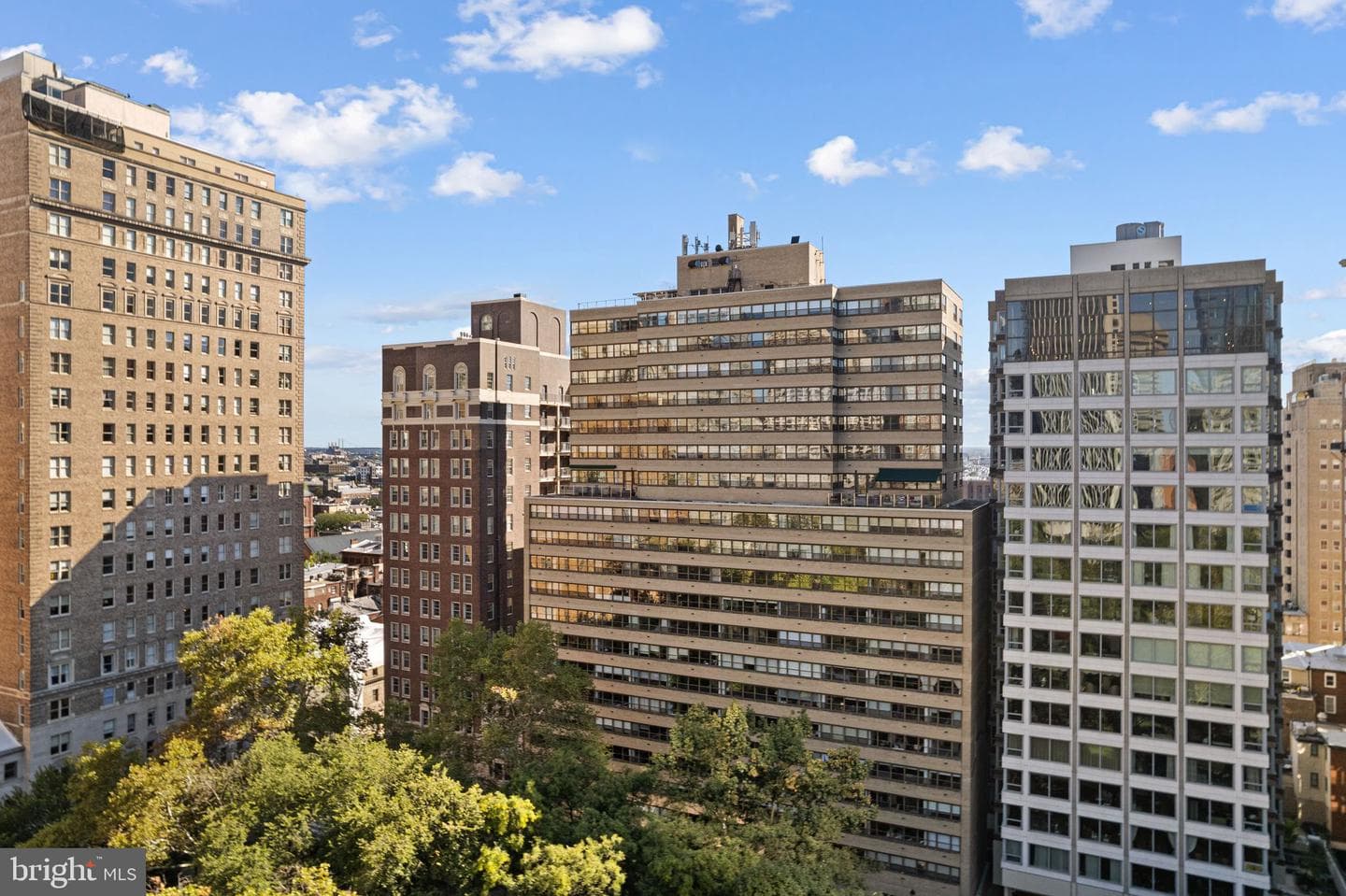 1810 Rittenhouse Square #211 photo 34