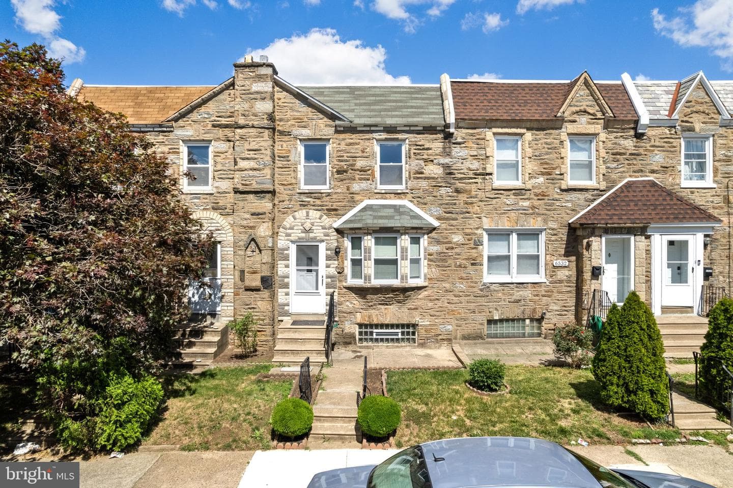 6530 Kindred Street photo 1