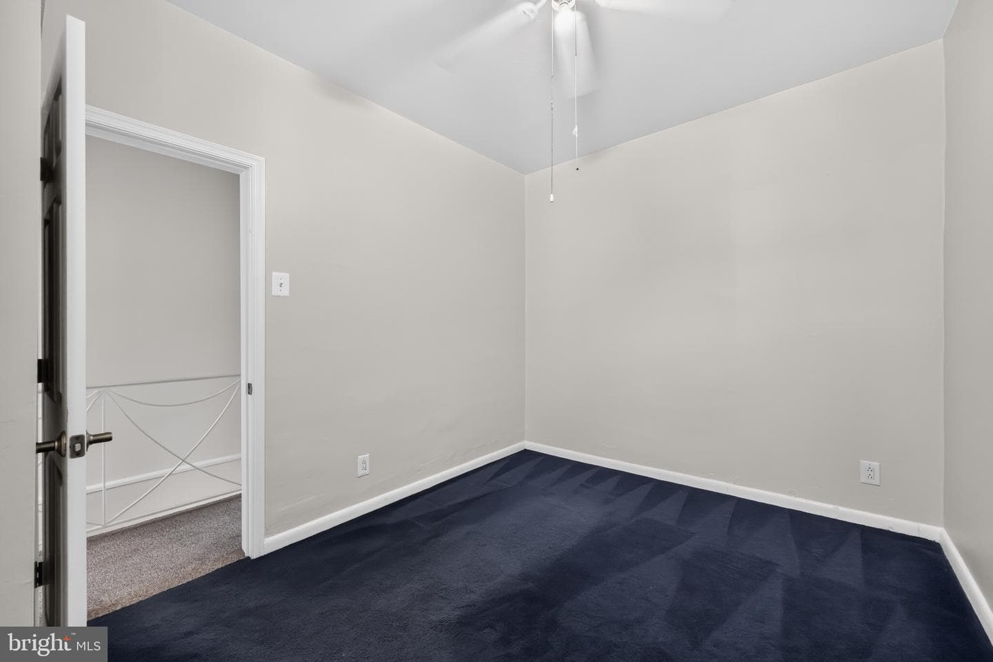 2317 S Hicks Street photo 10