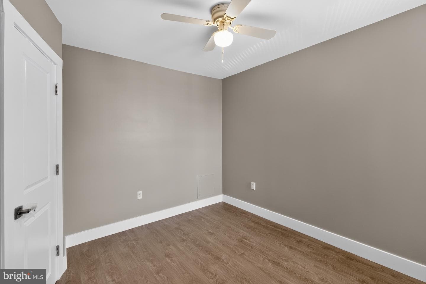 223 Kenilworth Avenue photo 20