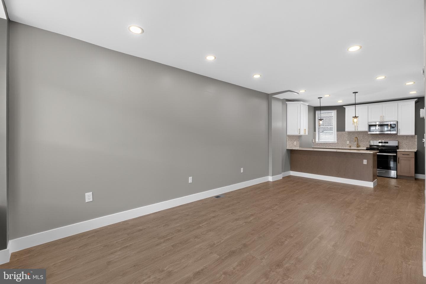 223 Kenilworth Avenue photo 4