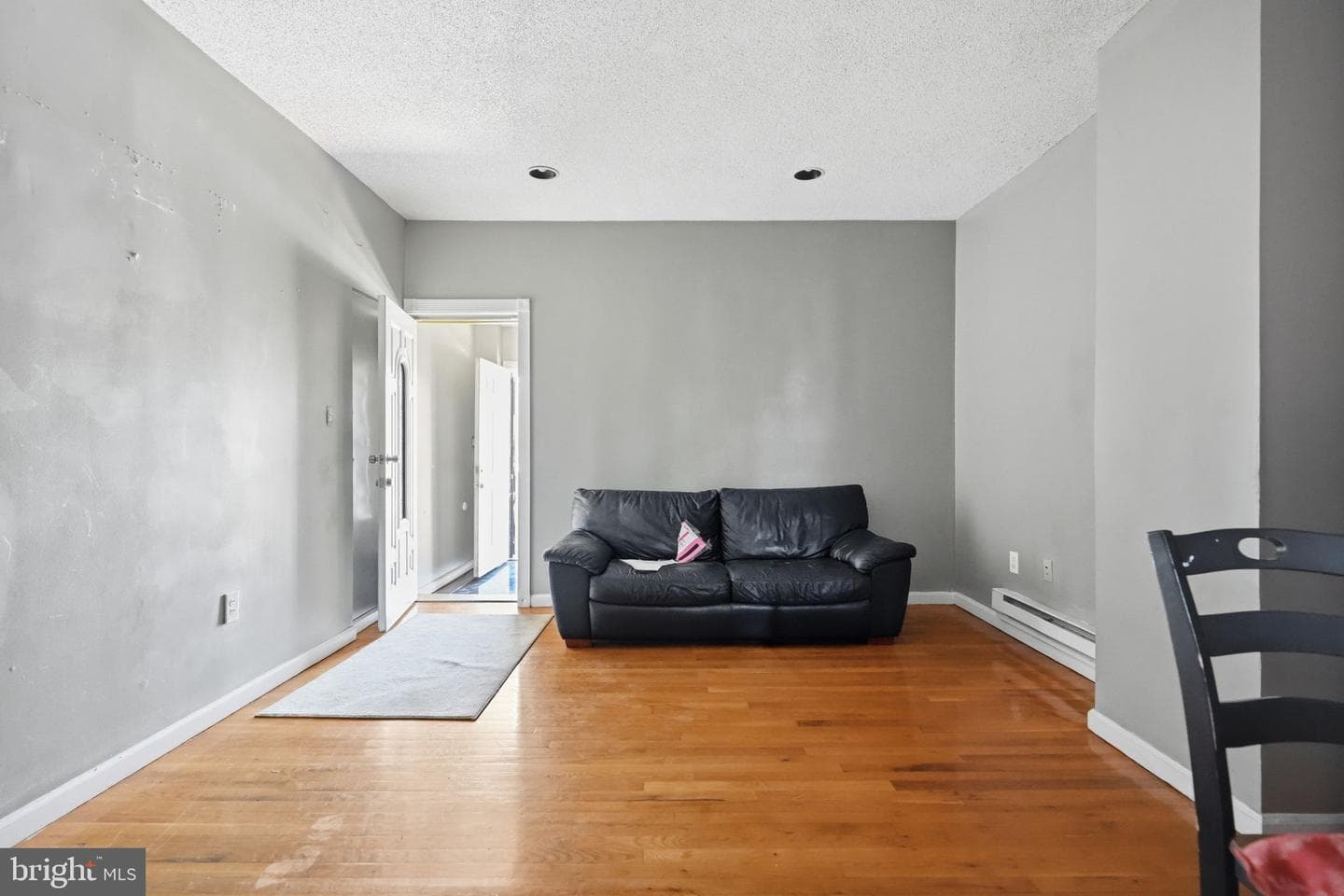 7277 Saybrook Avenue photo 13