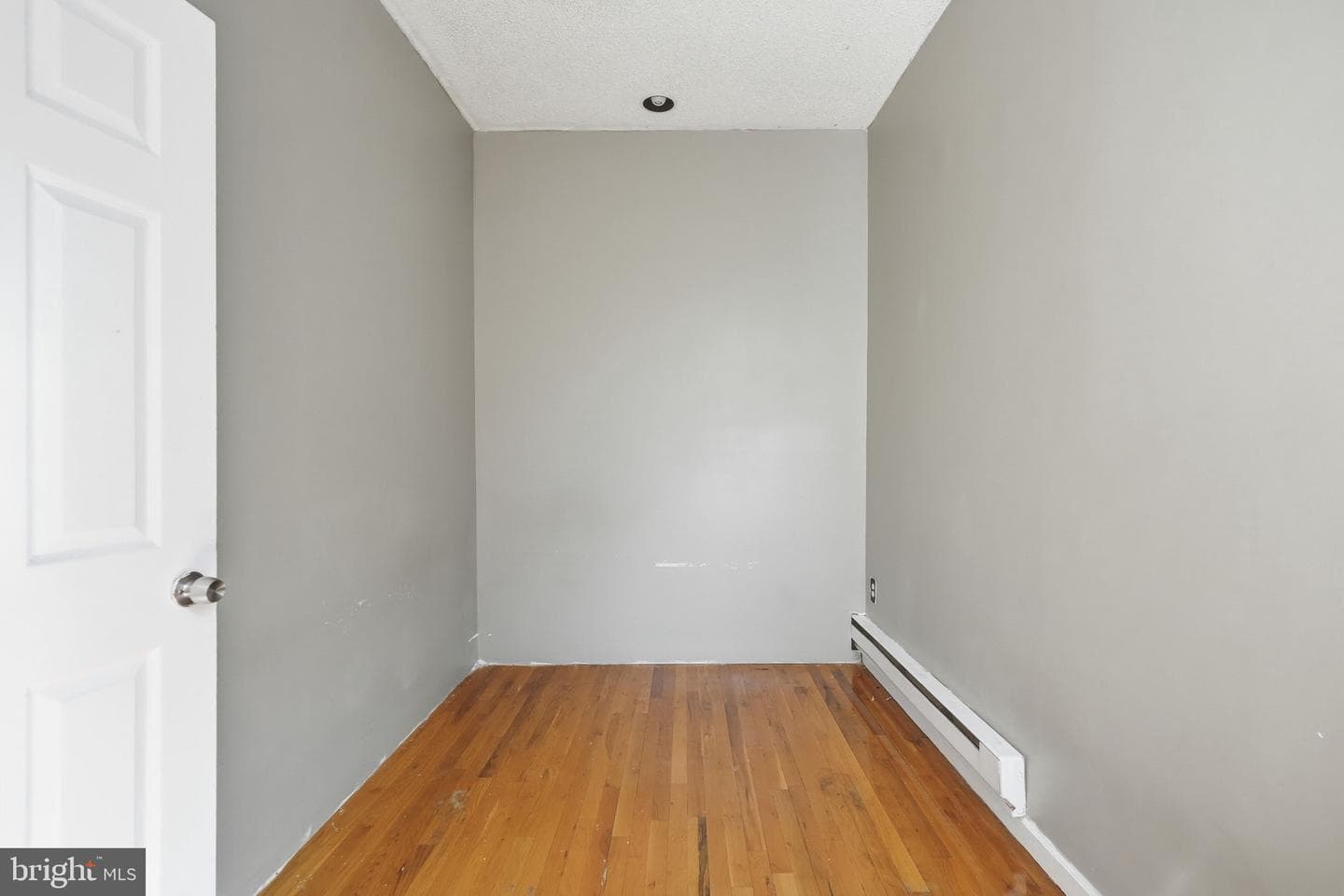 7277 Saybrook Avenue photo 19