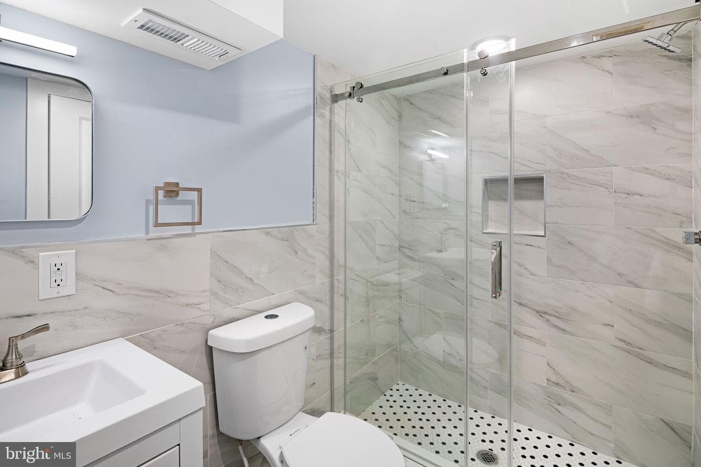 2061 E William Street photo 18