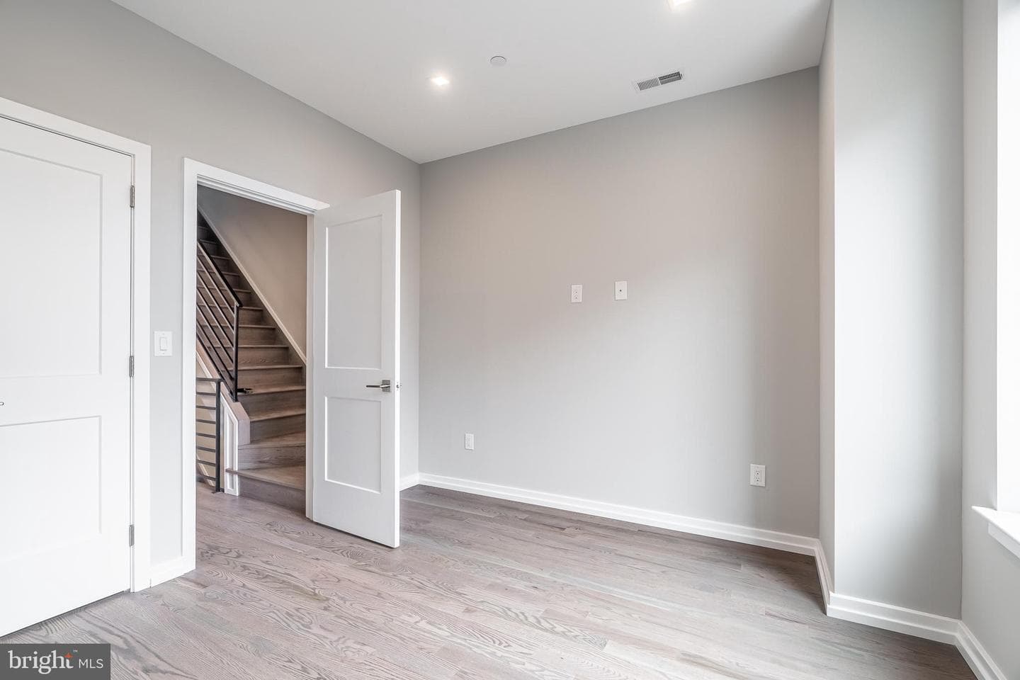 2233 Kimball Street photo 24