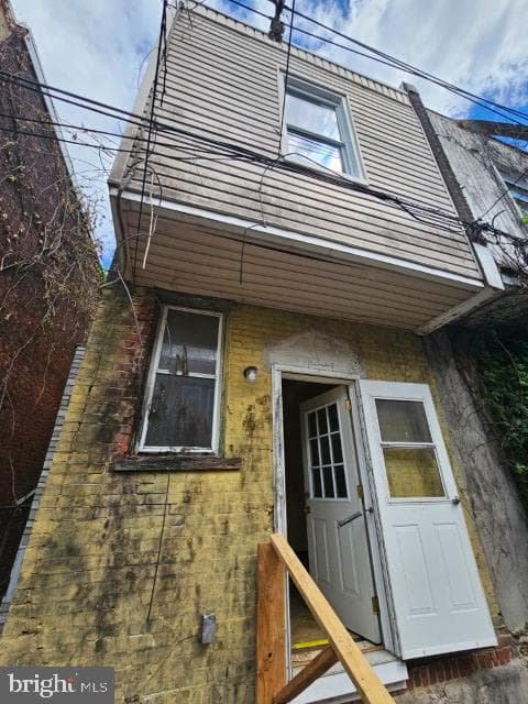 3264 N Newkirk Street photo 2