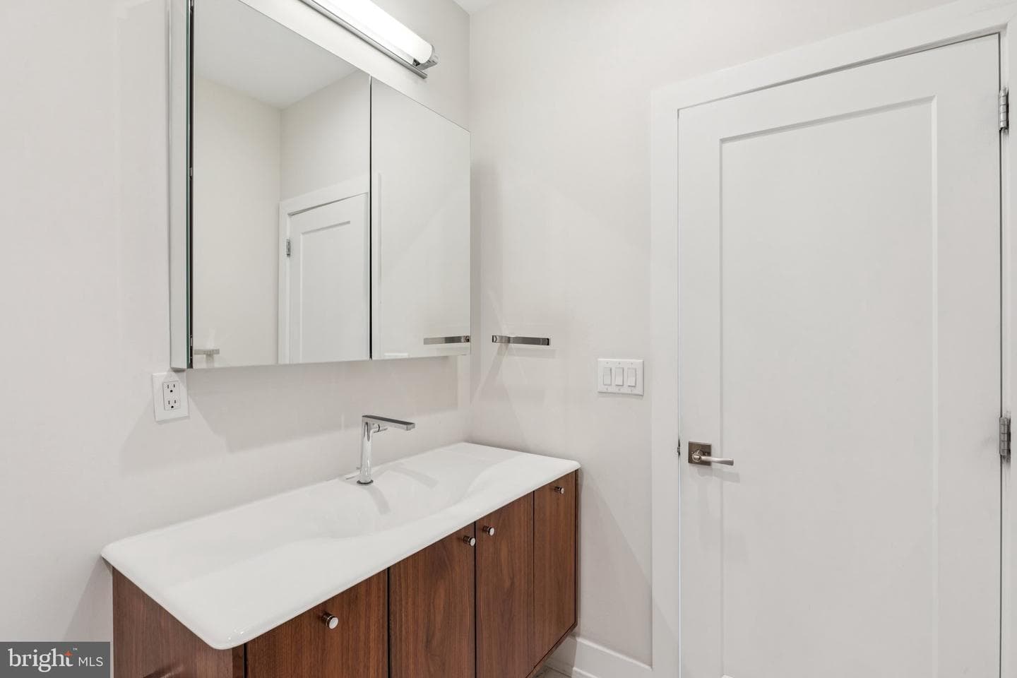 1305 N. 27th Street #5 photo 50