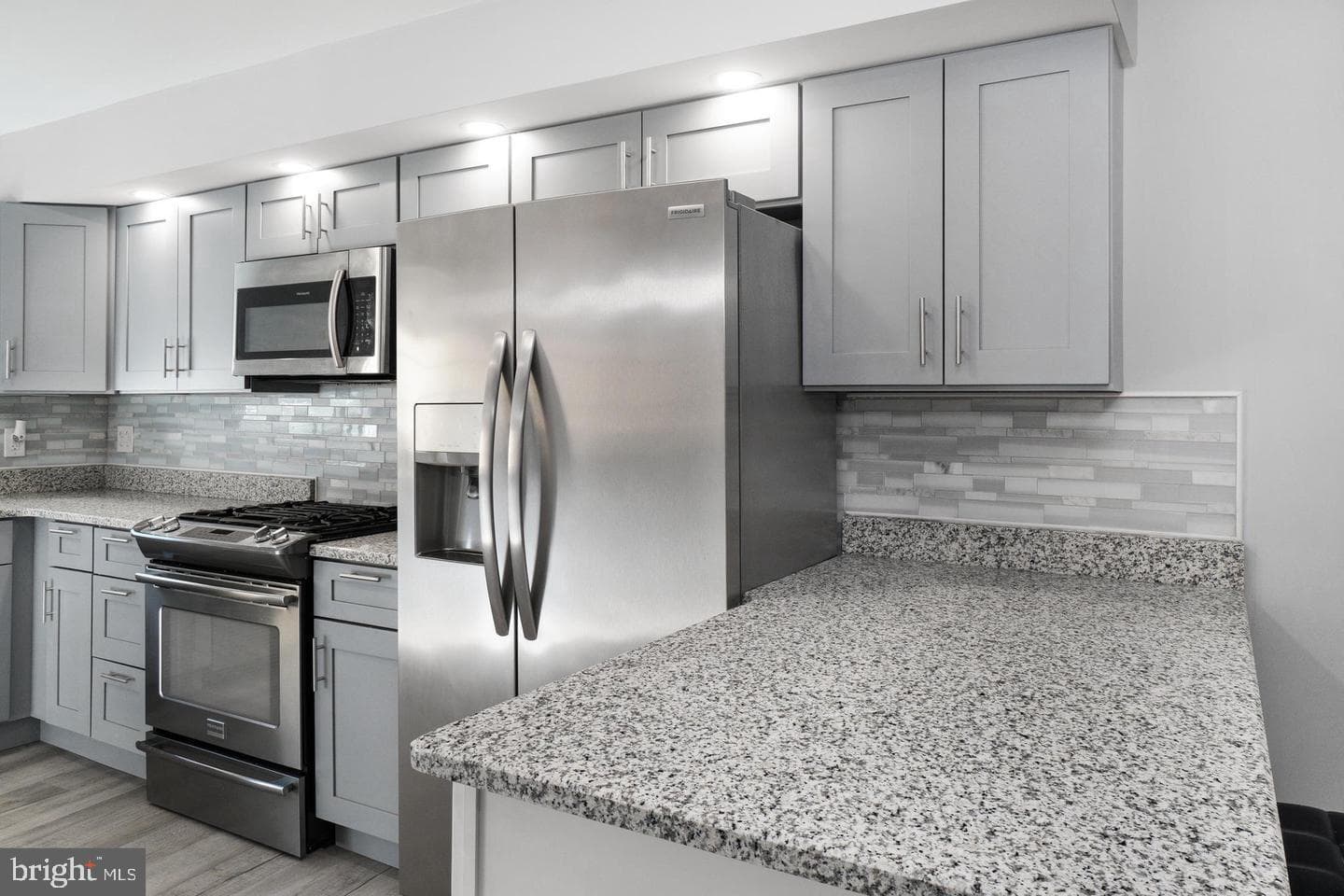 3653 Frankford Avenue photo 20