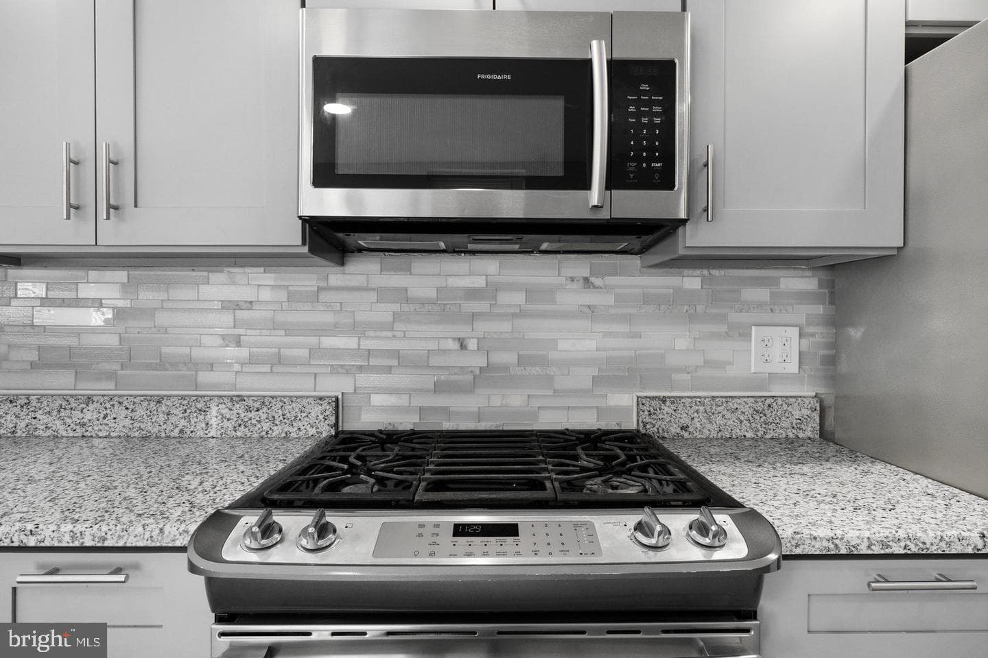 3653 Frankford Avenue photo 24