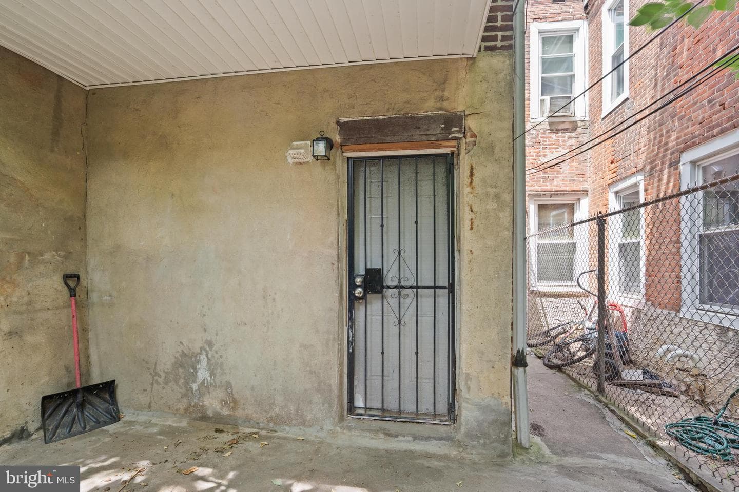 1715 N Lecount Street photo 22