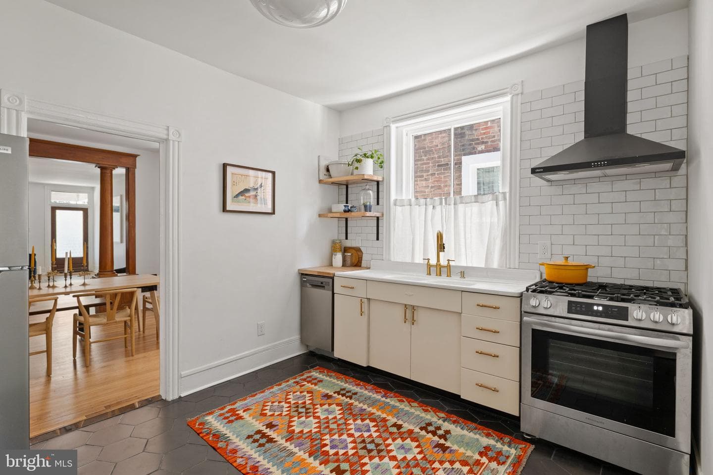 5110 Greene Street photo 20