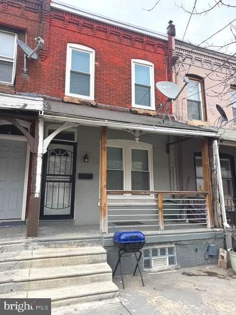 4831 Merion Avenue photo 3