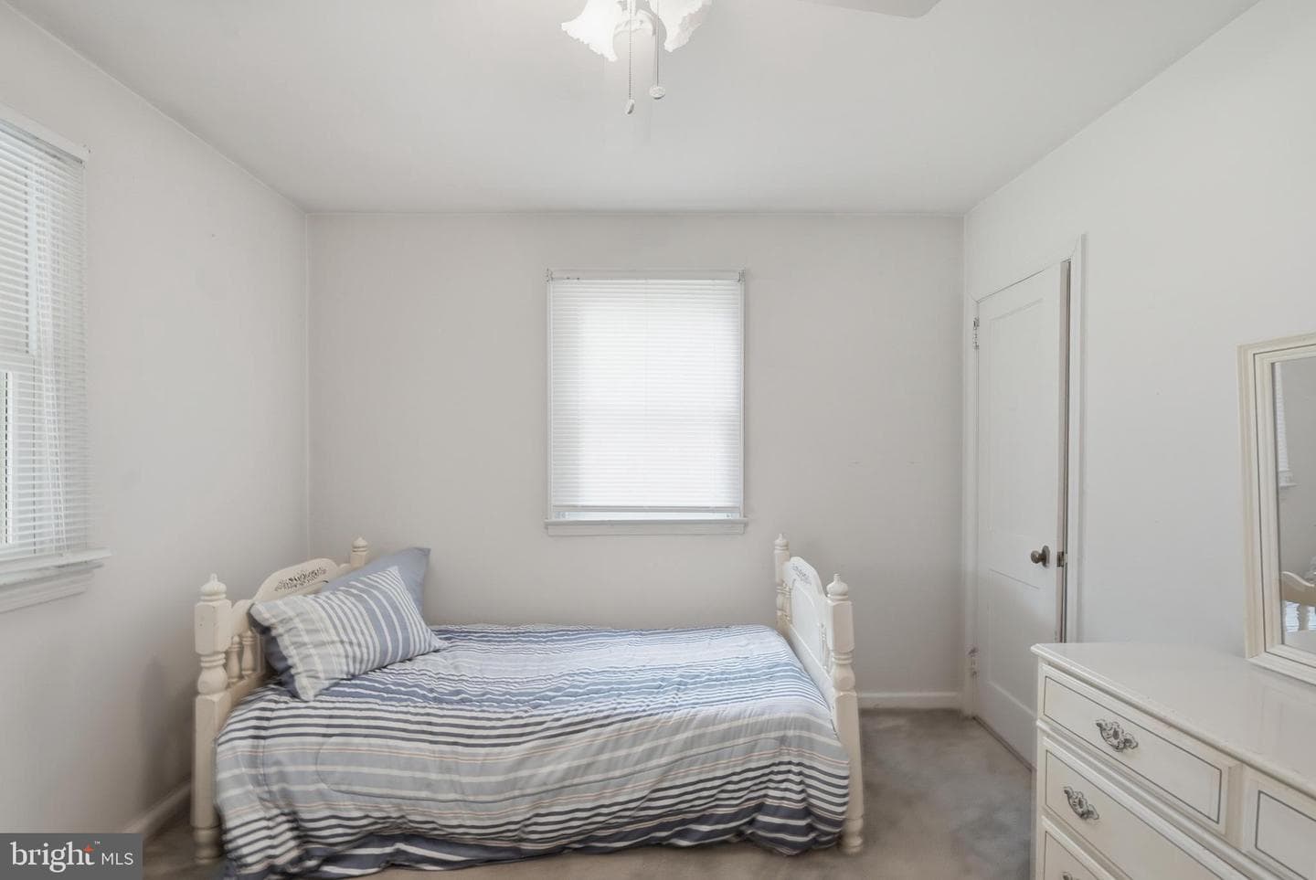 3166 Weston Street photo 26