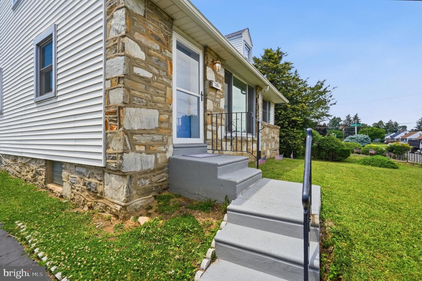 3166 Weston Street photo 5