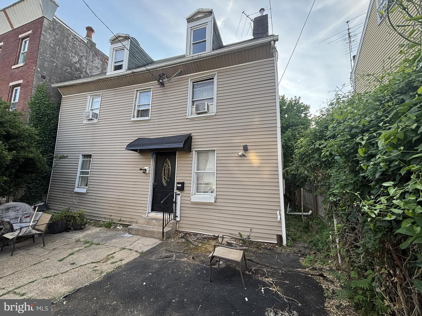 4150 Paul Street, Philadelphia