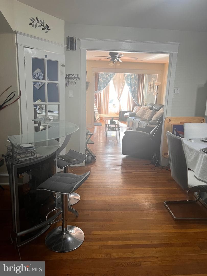 4259 Neilson Street photo 9