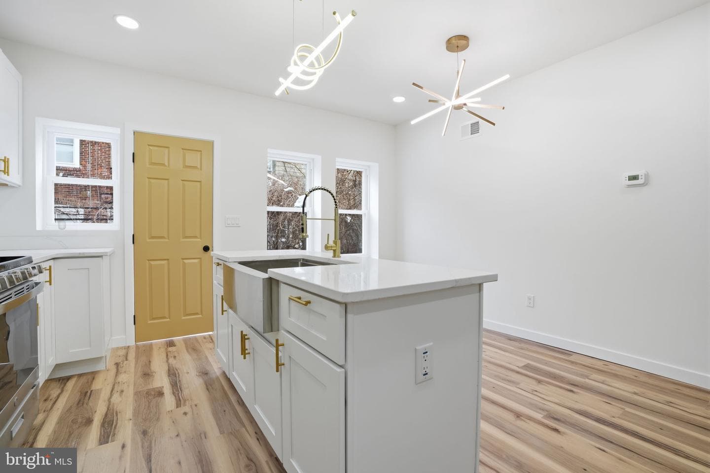 5224 Beaumont Avenue photo 15
