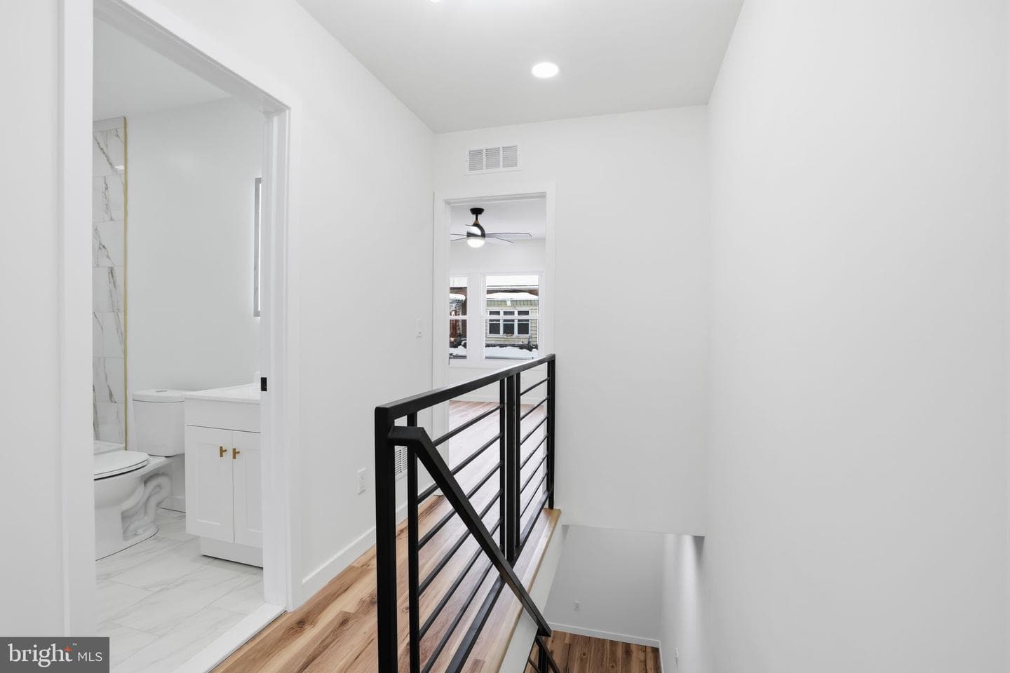 5224 Beaumont Avenue photo 18
