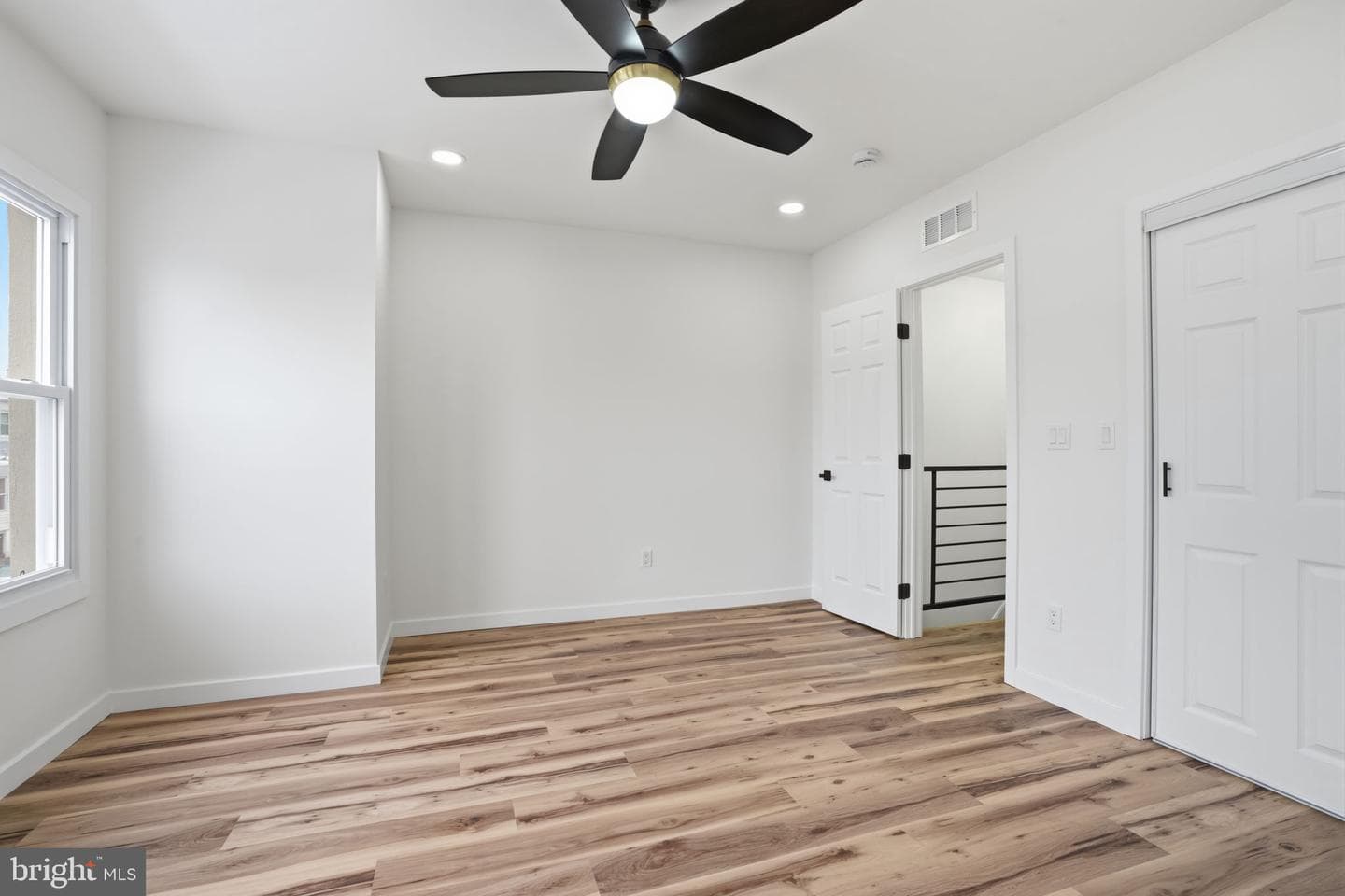5224 Beaumont Avenue photo 24