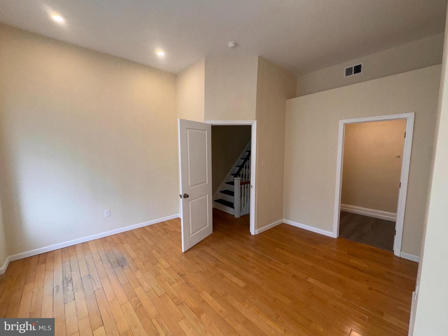1435 S Juniper Street photo 17