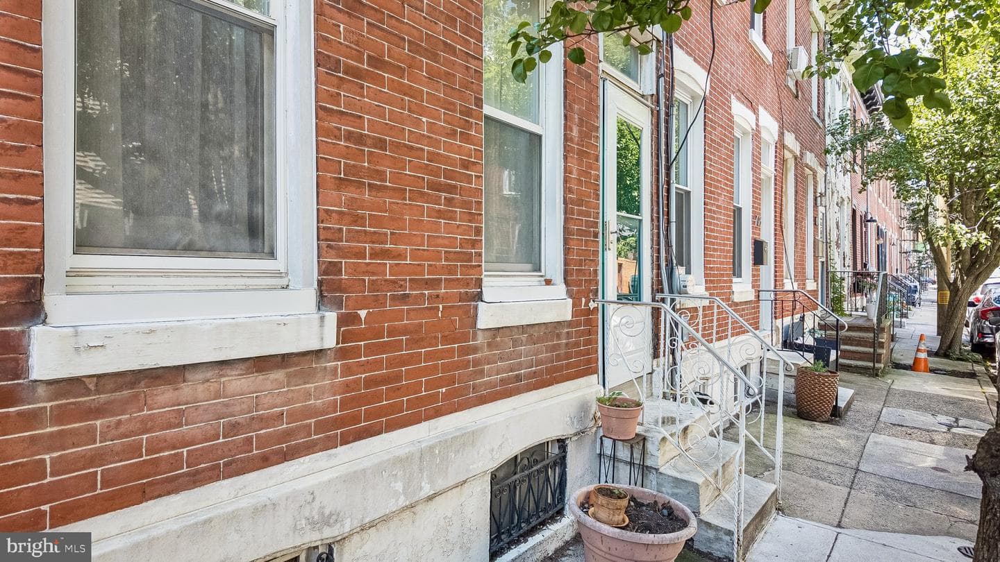 706 Salter St photo 6