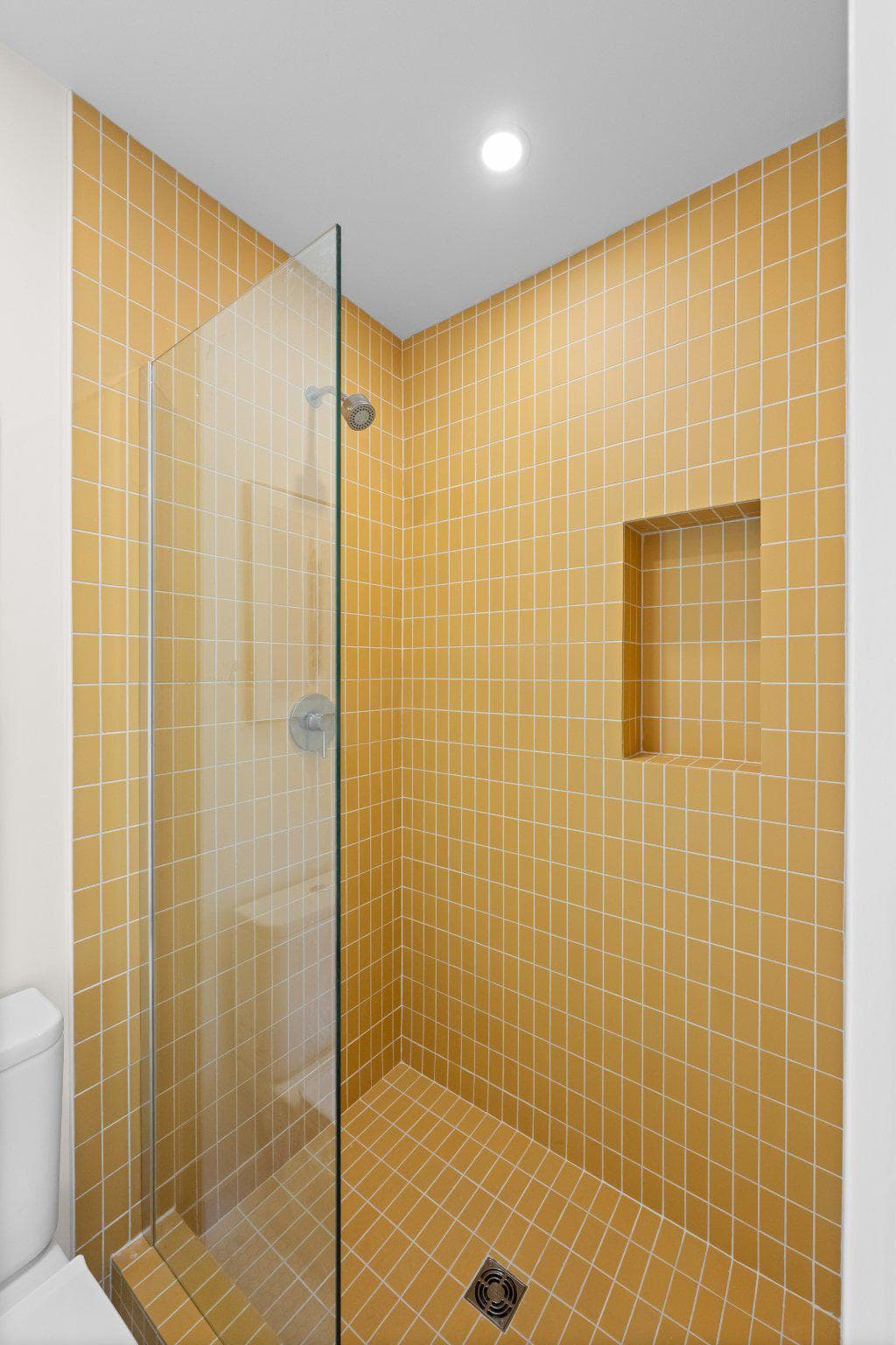 440 Poplar Street photo 31