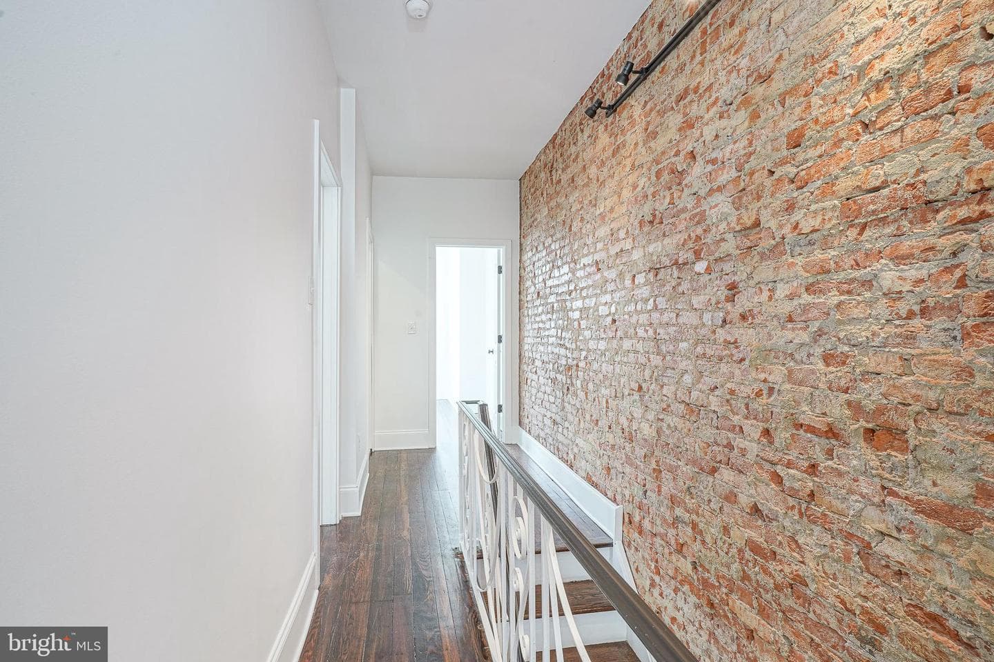 4826 Greenway Avenue photo 14