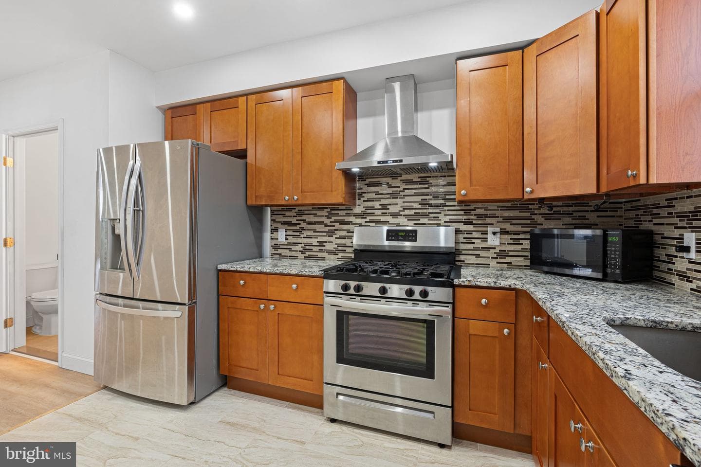 3870 Frankford Avenue photo 22