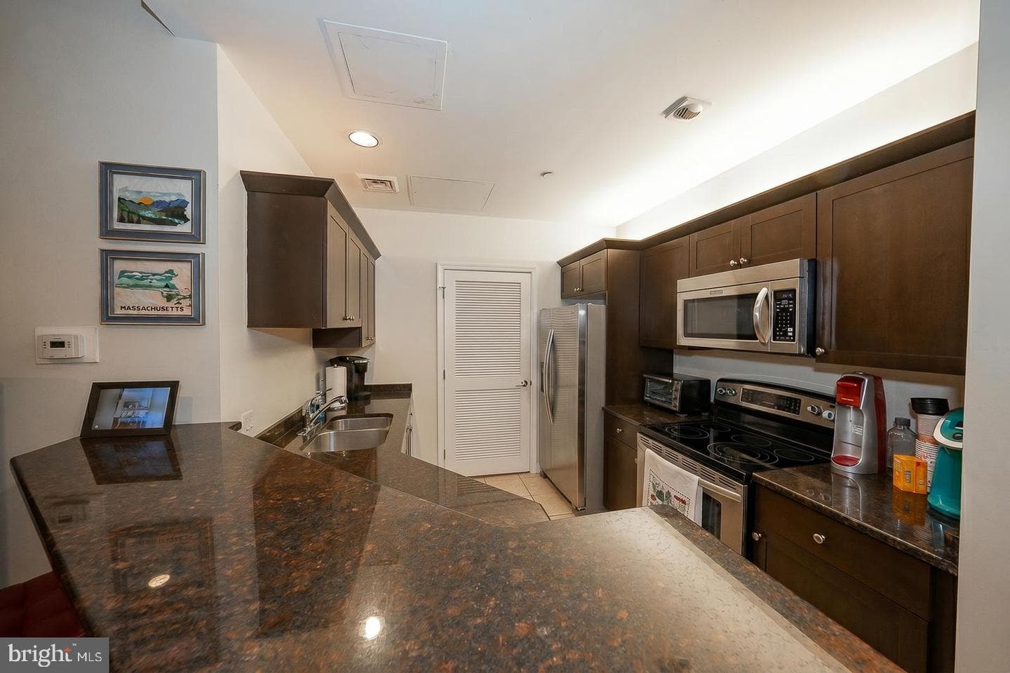 1600 Arch Street #1108 photo 5
